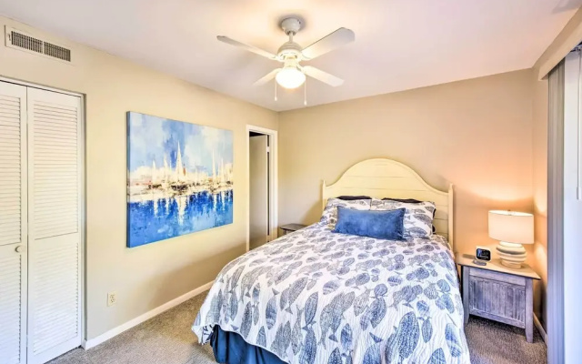 photo 2 of Half-mi to Beach: Hilton Head Condo w/ Lagoon View