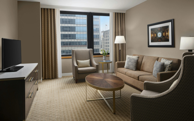 photo 5 of Hilton Indianapolis Hotel & Suites