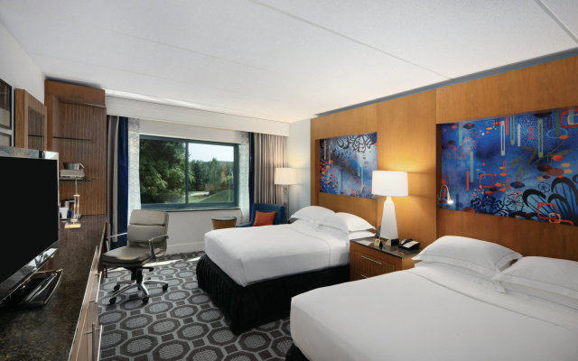 photo 3 of Hilton Long Island/Huntington