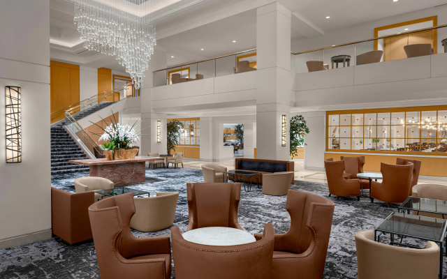 photo 2 of Hilton Los Angeles Airport