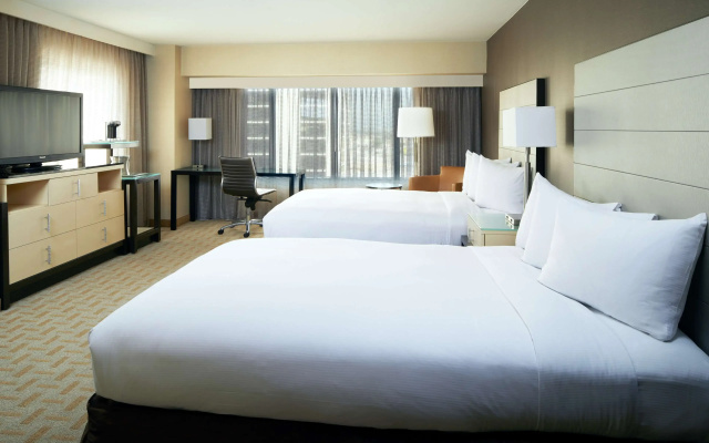 photo 5 of Hilton Los Angeles Airport