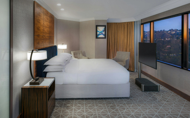 photo 4 of Hilton Los Angeles/Universal City