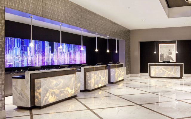 photo 2 of Hilton Miami Downtown