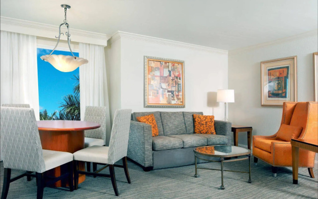 photo 3 of Hilton Naples