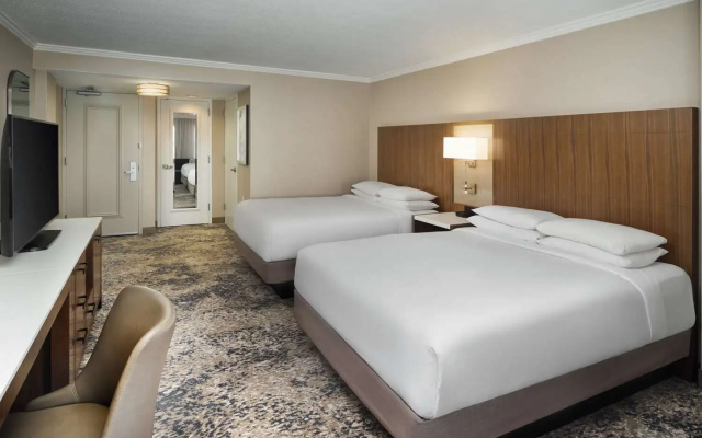photo 5 of Hilton New Orleans Riverside