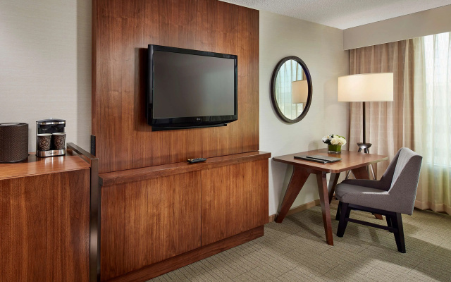 photo 5 of Hilton Pasadena