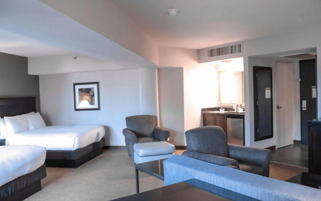 photo 4 of DoubleTree by Hilton Phoenix Mesa