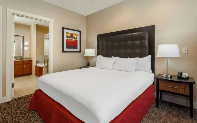 photo 5 of Hilton Promenade at Branson Landing