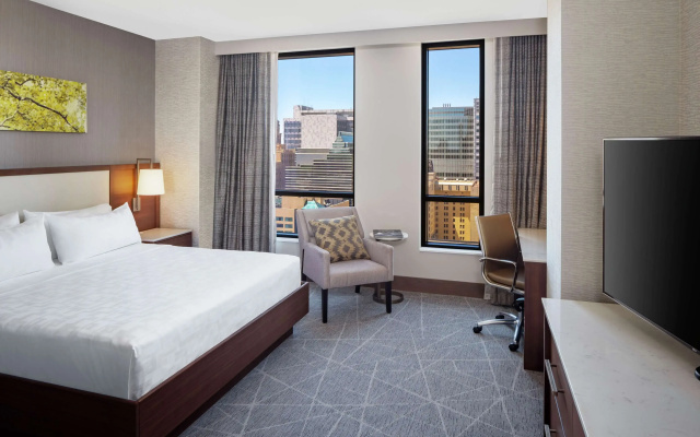 photo 5 of Hilton Rochester Mayo Clinic Area