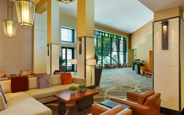 photo 2 of DoubleTree by Hilton San Antonio Airport