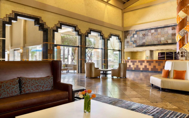 photo 2 of Hilton Scottsdale Resort & Villas
