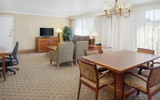 photo 5 of Hilton Seattle Airport & Conference Center