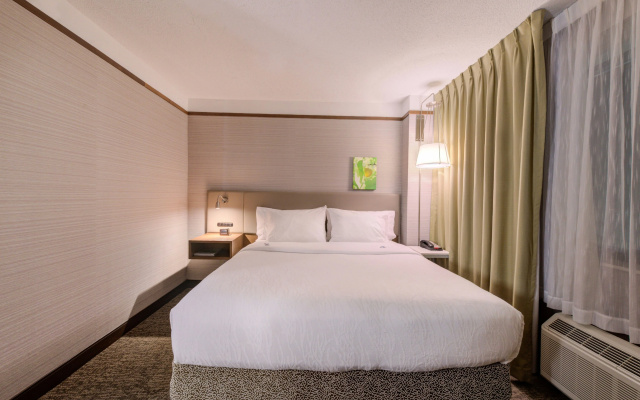 photo 3 of Hilton Garden Inn Detroit - Southfield, MI