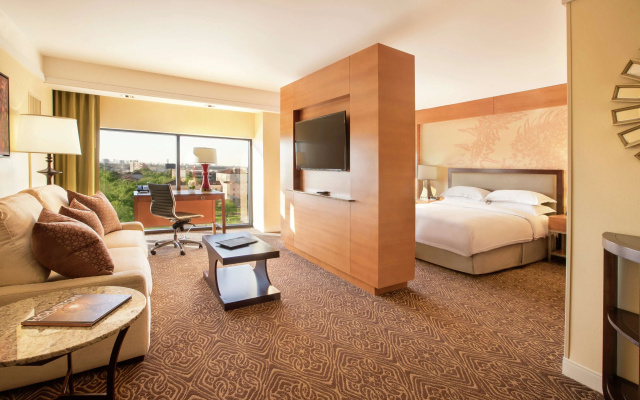 photo 4 of Hilton University of Houston