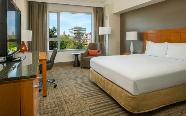 photo 5 of Hilton Vancouver Washington