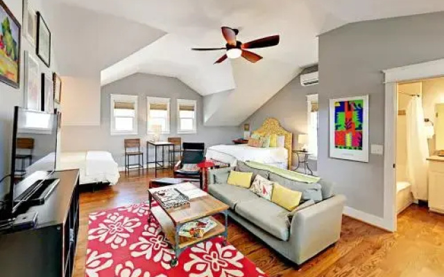 photo 2 of Hip Nashville Studio by RedAwning