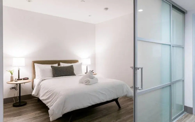photo 4 of Hip & Urban Loft 1-Bedroom DTLA