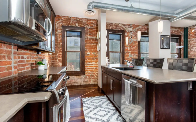 photo 5 of Historic 1Br Apartment In The Heart Of Denver