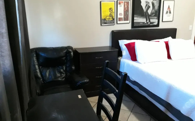 photo 4 of Historic City view   Suites