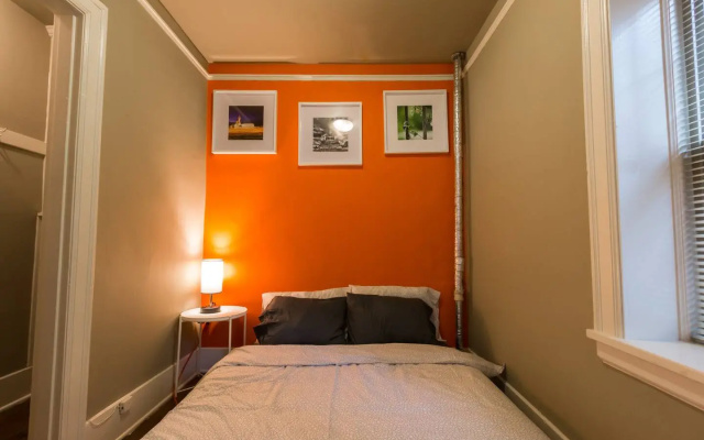photo 2 of Historic Condo Downtown with great amenities!