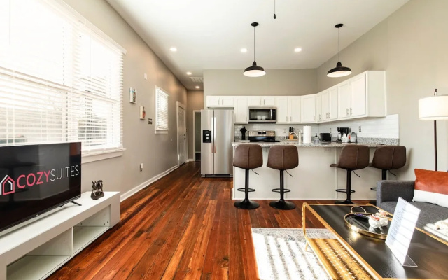 photo 2 of Historic Cozysuites 4BR 2BA With Modern Touches