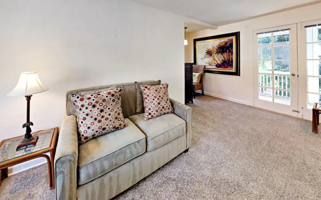 photo 2 of Historic El Cid Duplex 1 Bedroom 1 Bathroom Duplex