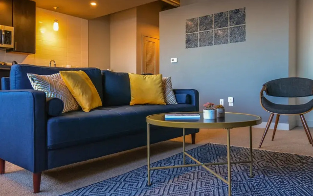 photo 5 of 1 BR Apt in Garment Dist by Frontdesk