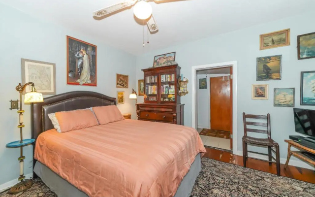 photo 2 of Historic home in downtown, Built in 1911