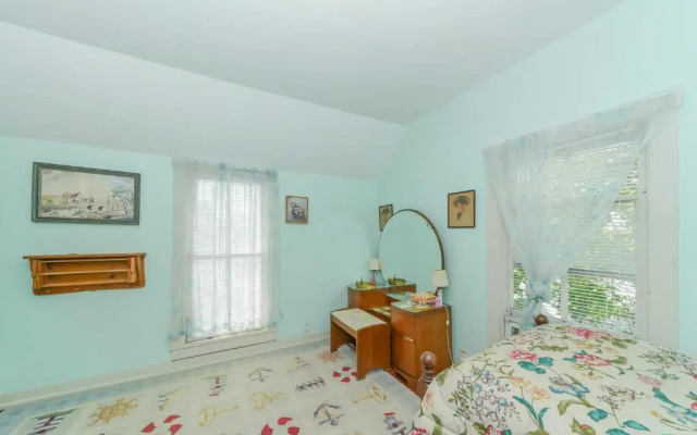 photo 5 of Historic home in downtown, Built in 1911