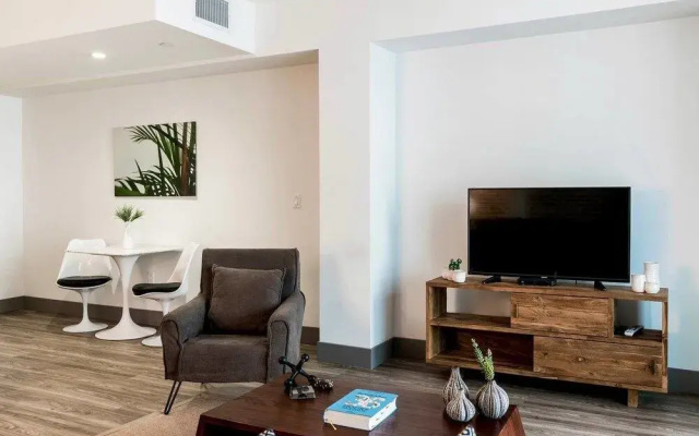 photo 4 of Historic Remodel 1-Bedroom in Prime DTLA Location!