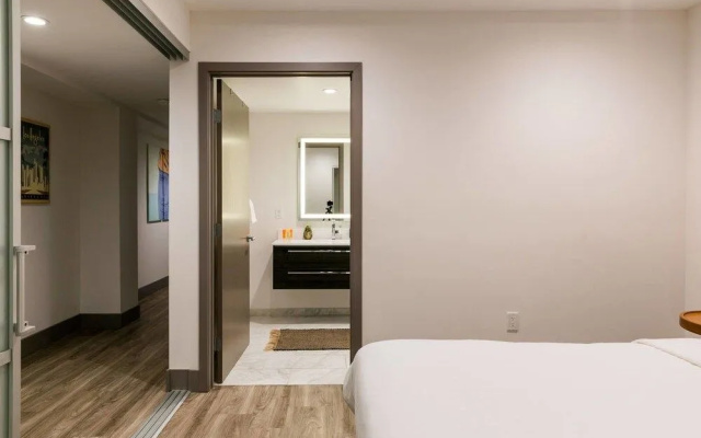 photo 4 of Historic X Modern 2Bd + 2Ba In The Heart Of Dtla