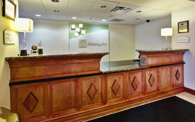 photo 2 of Holiday Inn & Suites Ann Arbor Univ Michigan Area by IHG