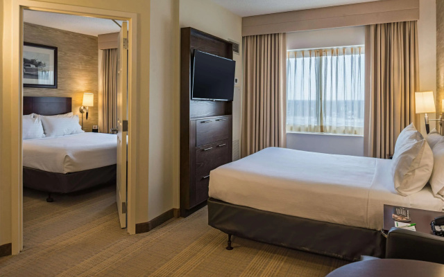 photo 5 of Sonesta Chicago O'Hare Airport Rosemont