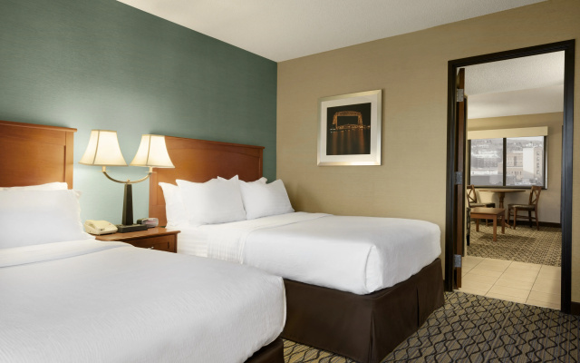 photo 3 of Holiday Inn & Suites Duluth Downtown by IHG