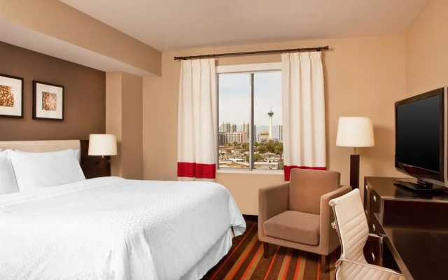 photo 4 of Holiday Inn