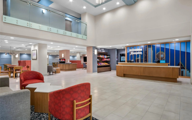 photo 2 of Pace Hotel Addison
