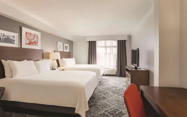 photo 3 of Pace Hotel Addison