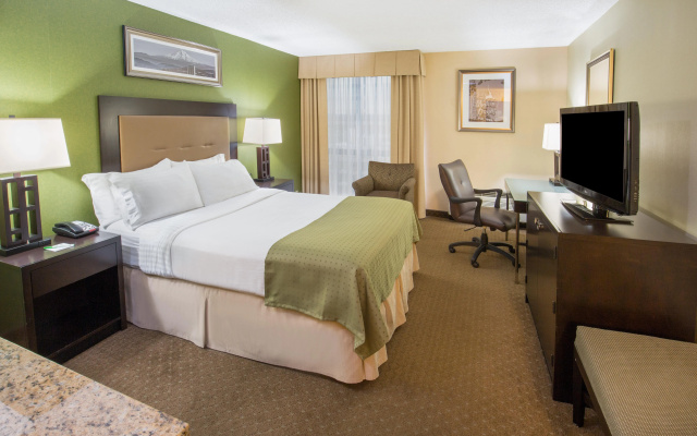 photo 4 of Holiday Inn Airport - Portland by IHG
