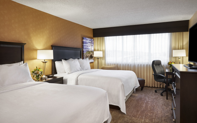 photo 4 of Holiday Inn Alexandria at Carlyle by IHG