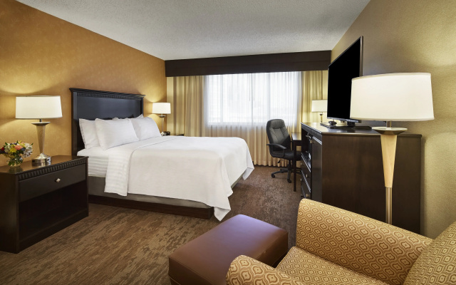 photo 5 of Holiday Inn Alexandria at Carlyle by IHG