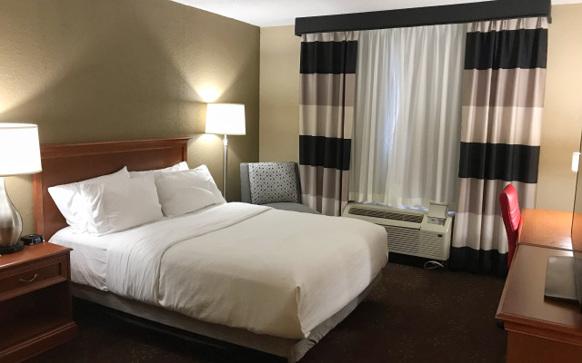 photo 5 of Holiday Inn Alexandria by IHG