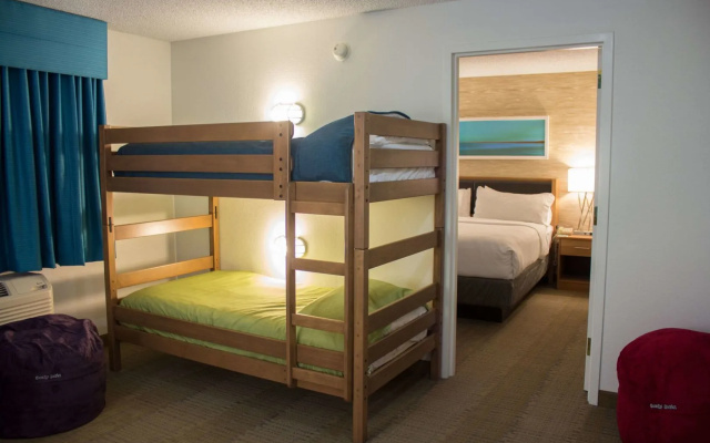 photo 5 of Sonesta Anaheim Resort Area