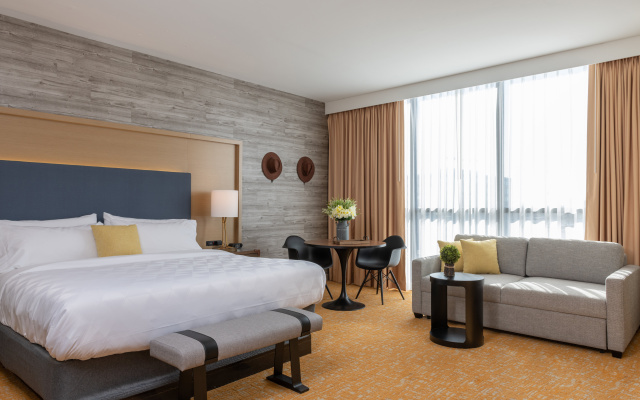 photo 4 of Holiday Inn & Suites Nashville Downtown - Broadway by IHG