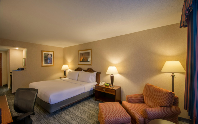 photo 3 of Holiday Inn Arlington at Ballston