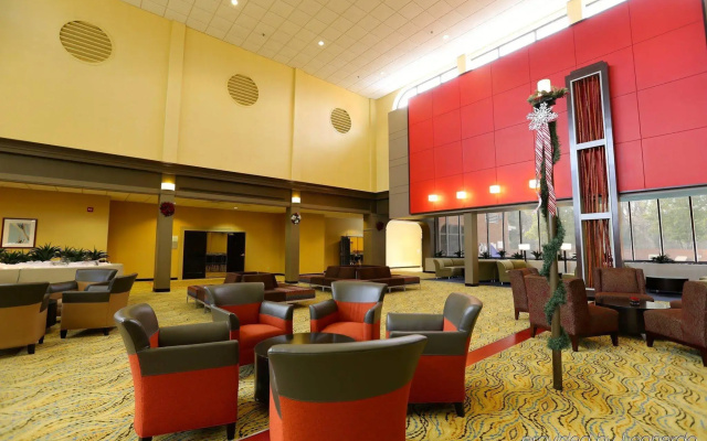 photo 2 of DoubleTree by Hilton Atlanta Perimeter Dunwoody