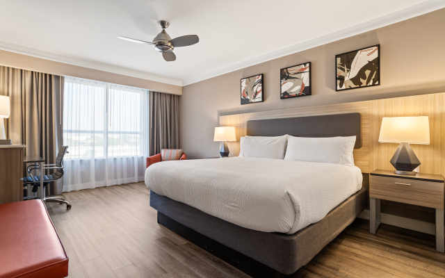 photo 4 of Holiday Inn Baton Rouge College Drive I-10 by IHG