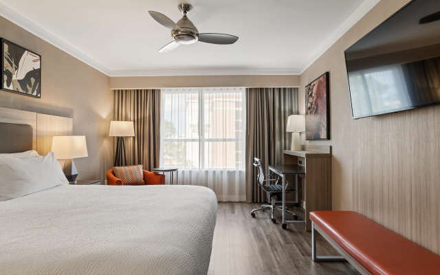 photo 5 of Holiday Inn Baton Rouge College Drive I-10 by IHG