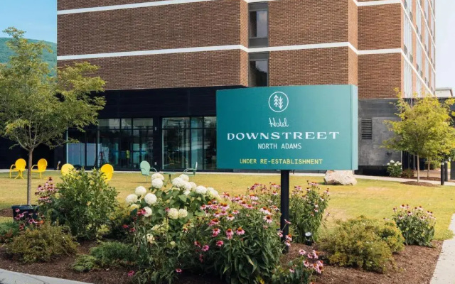 photo 2 of Hotel Downstreet, an Ascend Collection Hotel