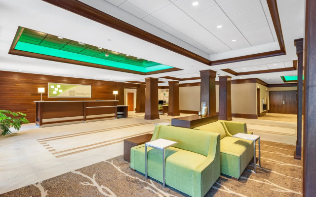 photo 2 of Holiday Inn Charlottesville-Monticello by IHG