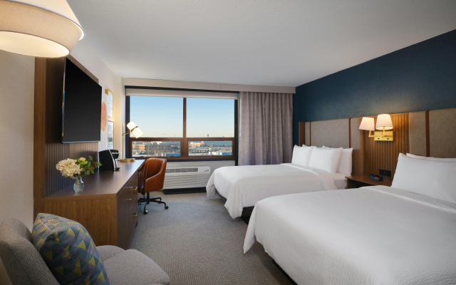 photo 3 of Holiday Inn Chicago O'Hare – Rosemont by IHG